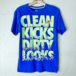 Men’s Nike Clean Kicks Dirty Looks tee